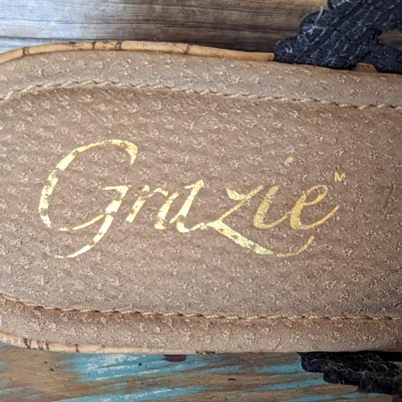 Grazie Sugar Skull Cork Wedges - Picture 8 of 11